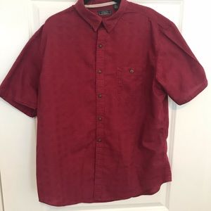 Men’s dark red short sleeve button up XL Bass